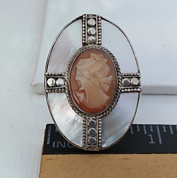 Sterl.Silver HandCarved Shell Cameo MOP Ring VTG - Picture 5 of 8